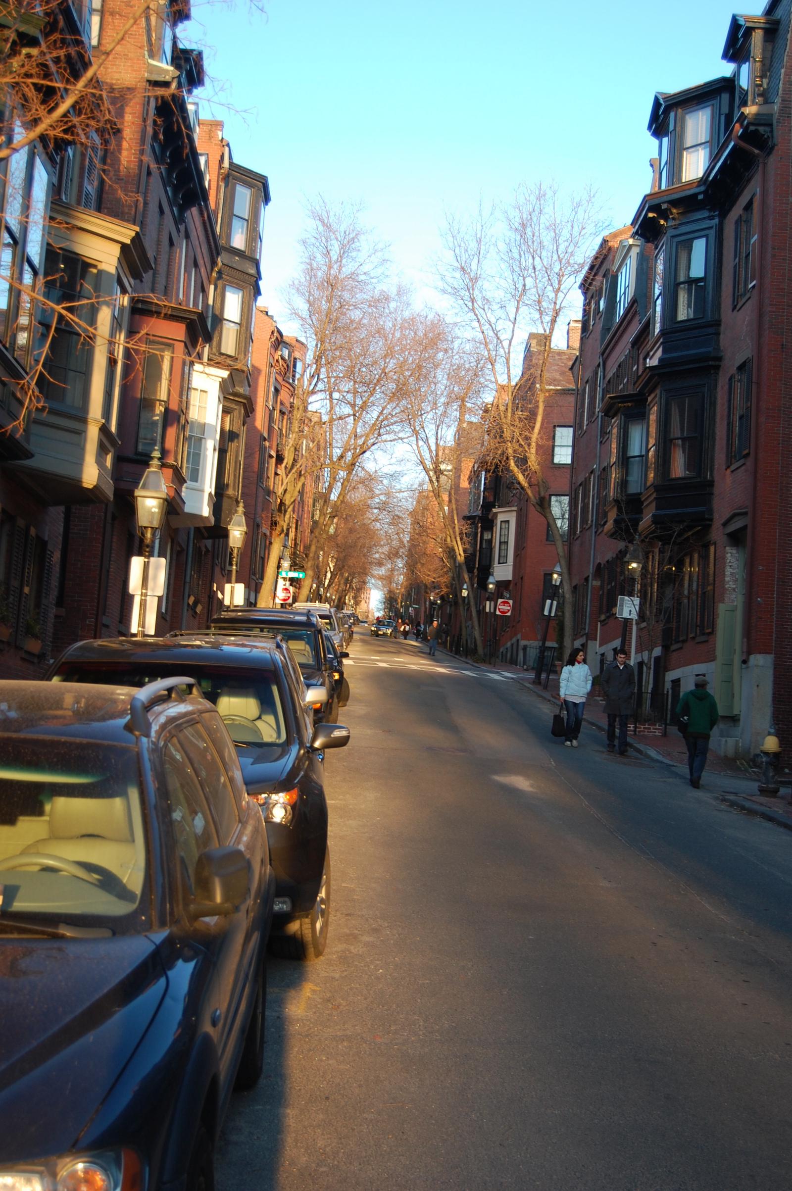 Boston Single-Family Homes Surge Past Condo Prices in Core Neighborhoods